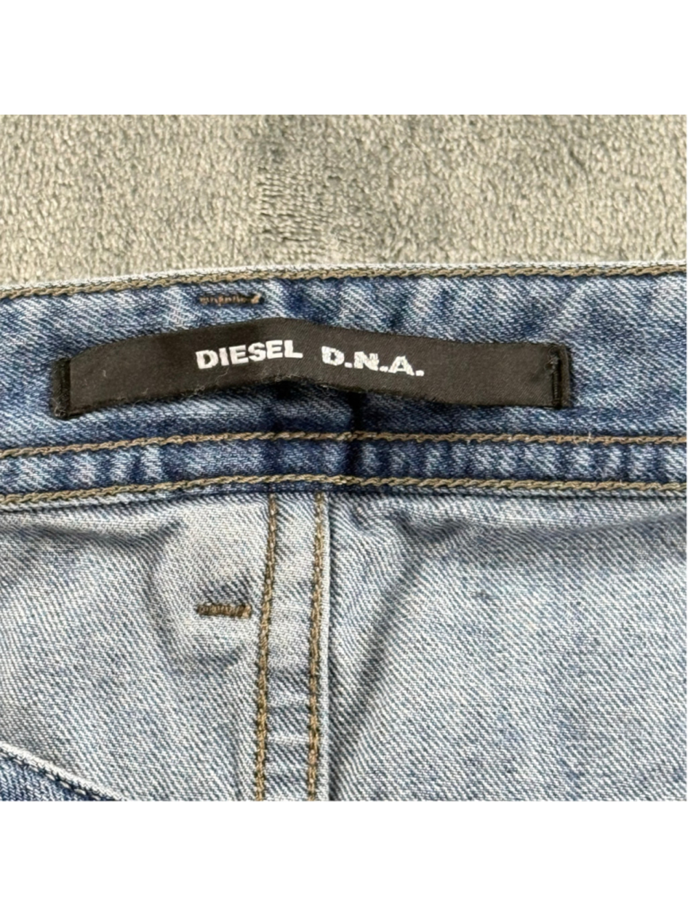 Diesel Buster Jeans Men’s W36 L32 Distressed Slim Tapered Y2K Indie Sleaze Blue - Picture 5 of 16